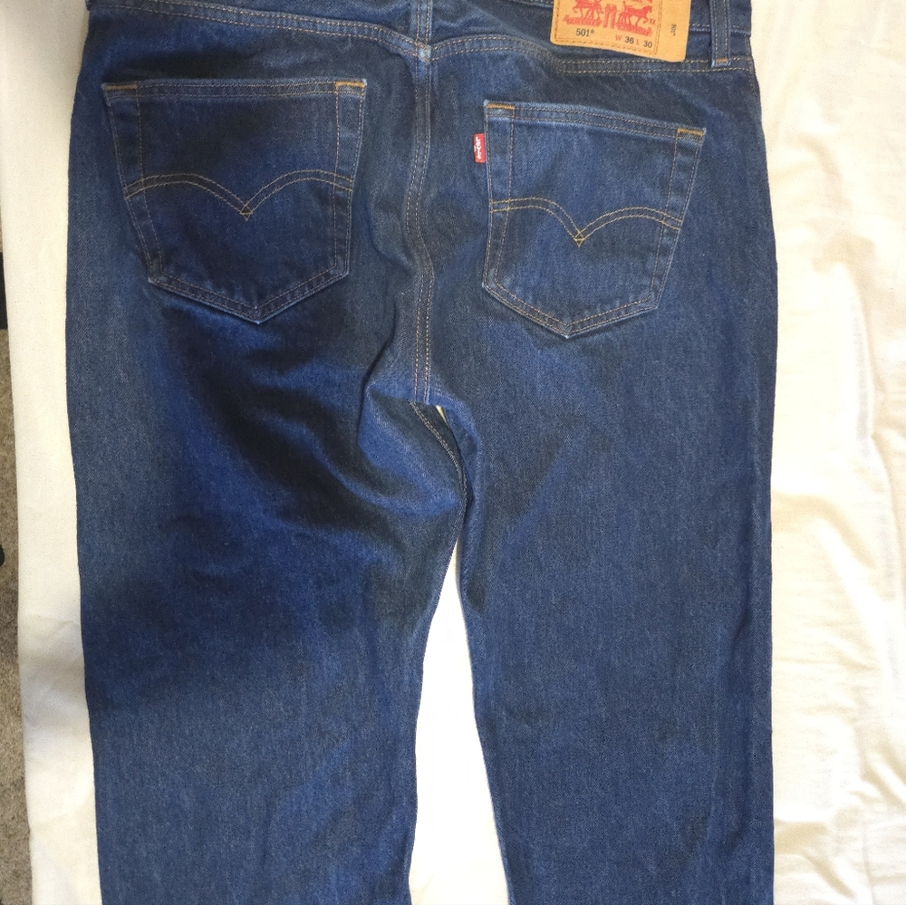 Levi's Dark Blue Relaxed Fit Jeans